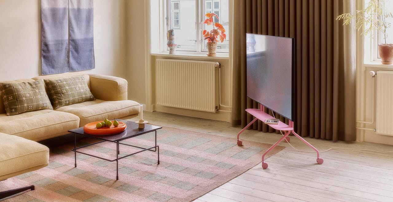 "Pedestall_banner.jpg"