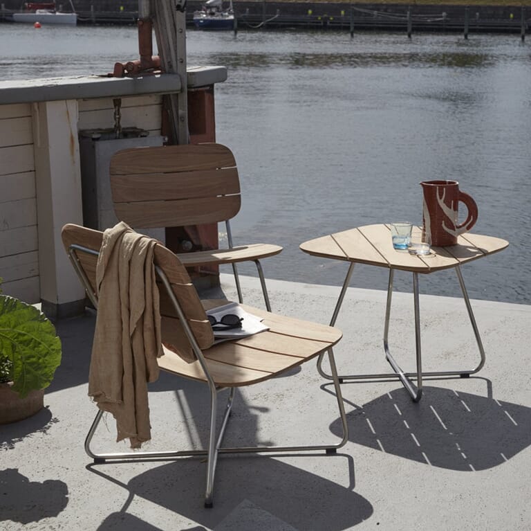 1420070 1420071 Lilium Lounge Chair & Table 03_M (1).jpg