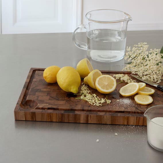 S1990847 S1990847_Dania_Cutting_Board_50x27_M.jpg