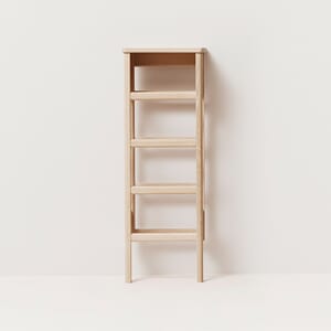 2160_Rel F&R_A_line_shoerack_35_white-oak_front.jpg