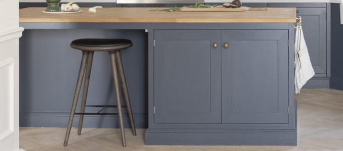 Barstoler og krakker