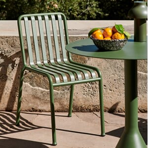 812001_Rel Palissade_Chair_olive_Palissade_Cone_Table_olive_Enamel_Serving_Bowl_sprinkle_black.jpg