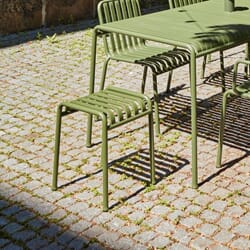 812055_Rel PC Portable olive_Palissade Table_Palissade Armchair_Palissade Ottoman_olive.jpg