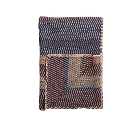 3452 FRI_THROW_3452_By the fire_THUMB_white.jpg