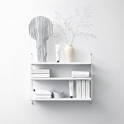 SP5015-12-12_Rel Inspo-String-Pocket-Hvit-1.jpg