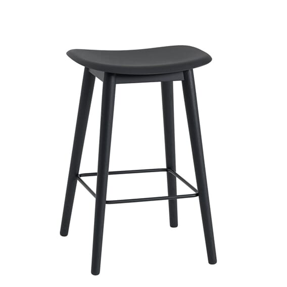 23620 Fiber-barstool-65-woodbase-black-MUUTO-5000x5000.jpg