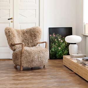 41105205_Rel Wulff_ATD2_in_Oak_w._Sheepskin_Honey_50mm_I_Formakami_JH18_w._Ivory_White_.jpg