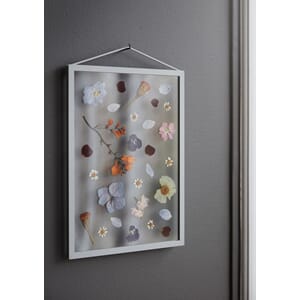 1121514106_Rel MOEBE_Frame_IC_Light-Grey_High-Res_01.jpg