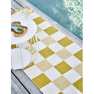 pap283_Rel pappelina_pix_mustard_poolside_creative.jpg