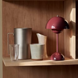 VP9-dark-plum_Rel ATD_Retail_2023_Flowerpot_VP9_Collect_Glass_SC60.jpg