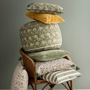 Pouf roja forest (1).jpg