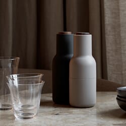 Salt & Pepper bøsse Grey m/valnøtt