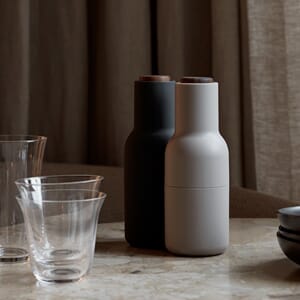 Salt & Pepper bøsse Grey m/valnøtt