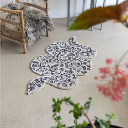 Snake Rug Creme & Ink 83x147cm