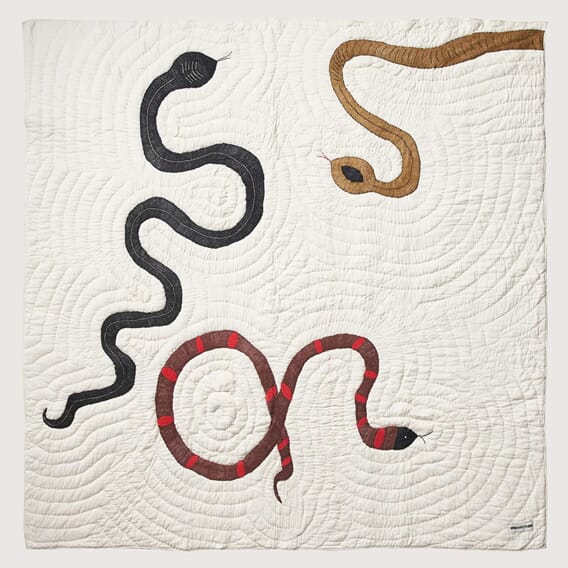 Snake sengeteppe.jpg