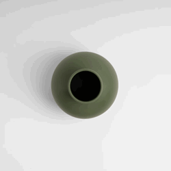 Strøm Vase Large Deep Green.png