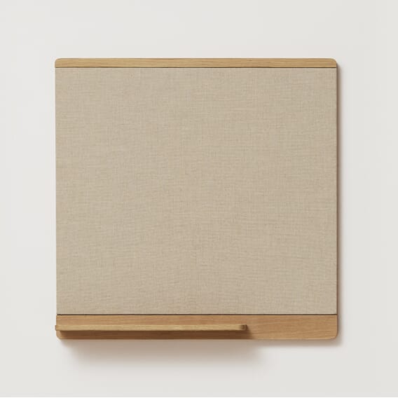 2420 F&R_Rim_Pinboard_Oak_Front_1.jpg