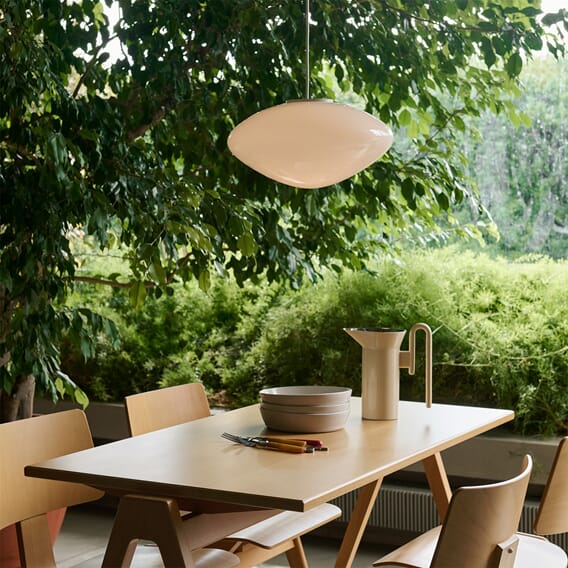 ATD_Retail_2025_Daystak Side Chair RD1_Daystak Table RD2_Mist AP15_Momento JH38.jpg