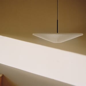 New-Works_Lifestyle_22220_Nebra-Pendant-Lamp-Small_9.jpg