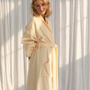 Bongusta, bathrobe, vanilla, march 25, 504.JPG