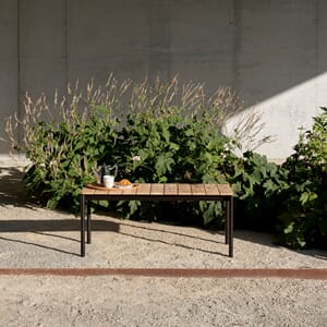 Ville Outdoor Bench AV27 Warm Black