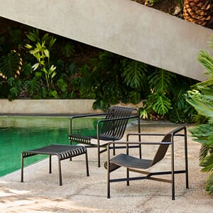 Palissade Lounge Chair low anthracite_Palissade Ottoman anthracite 03.jpg