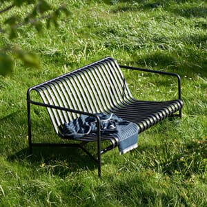 Palissade Lounge Sofa anthracite_Palissade Armchair olive.jpg