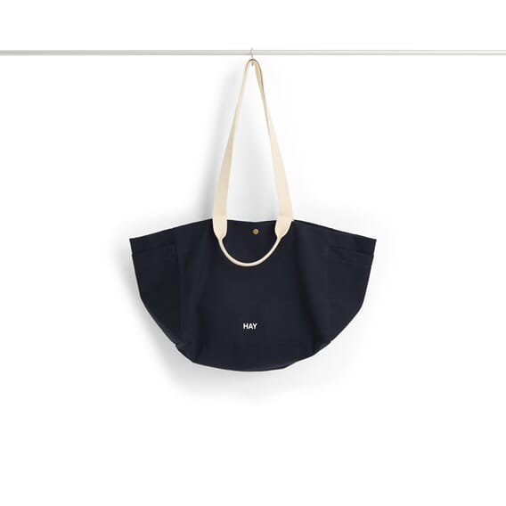 AE374-A601-AF33_Weekend_Bag_S_midnight_blue.jpg
