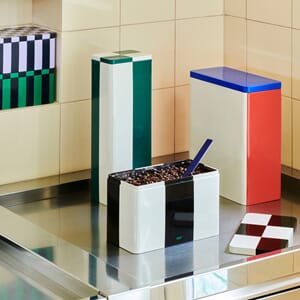 Barro Plate dia18 set of 2 off-white_Tin Container Slim green and off-white_Tin Container M black and off-white_Tin Container XL off-white and blue.jp