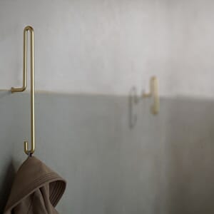 MOEBE_Wall-Hook_IC_Various-Sizes_Matt-Gold_High-Res_12.jpg
