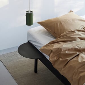 MOEBE_Tall-Bed_IC_Black_High-Res_02.jpg