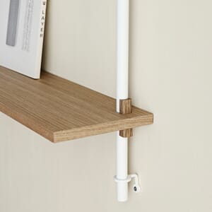 MOEBE_Wall-Shelving_IC_Oak-White_High-Res_01.jpg