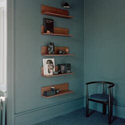 newworks_lifestyle_42432_walnut_tana_wall_shelves_02.jpg