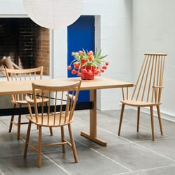 Passerelle Table L300xW95xH74 wb lacquered oak tabletop, frame and edge black powder coated crossbar_J42 wb lacquer oak_J110 wb lacquer oak.jpg