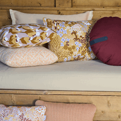 Bouquet Savage Utendørspute Champêtre Zénith 68x444.png