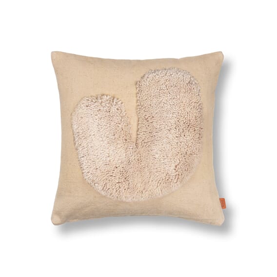 fermLIVING_AW22_LayCushion_SandOffWhite_1104266475_pack_1.jpg