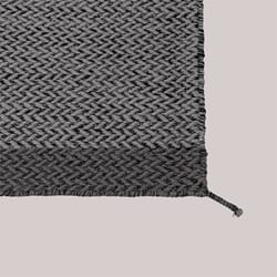 Ply_rug_dark-grey_detail-high-re-high-res-CB_(150).jpg