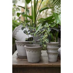 KG14S_Rel Bergs_Potter_Copenhagen_Raw_Grey_4.jpg